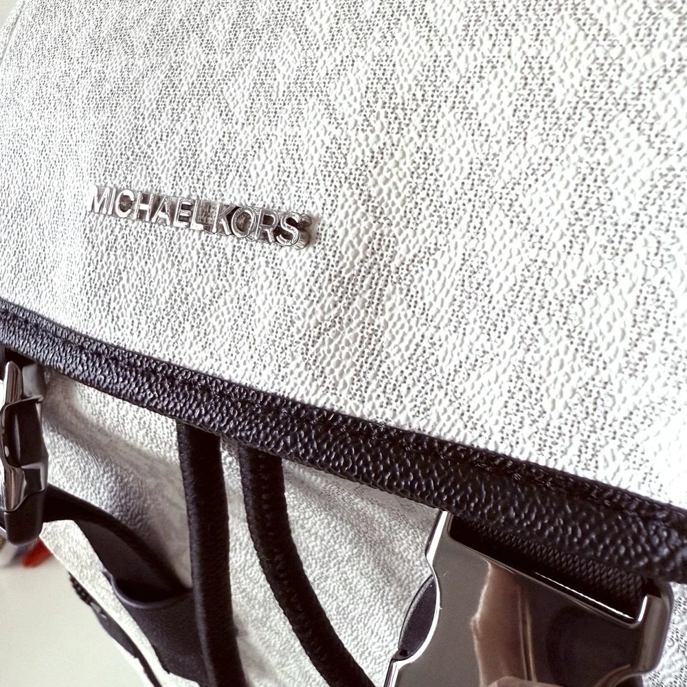 Michael Kors Cooper Logo‎ Backpack White Classic Preppy Travel Elegant Canvas